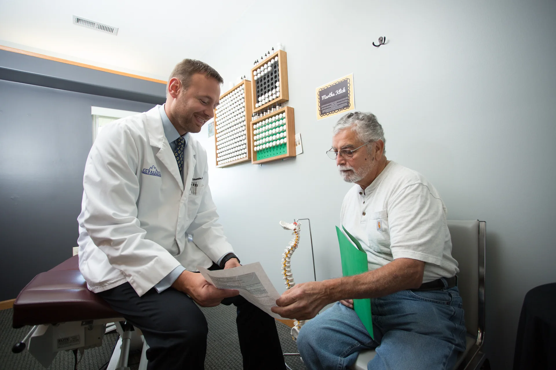 Una consulta en Schroeder Family Wellness Clinic